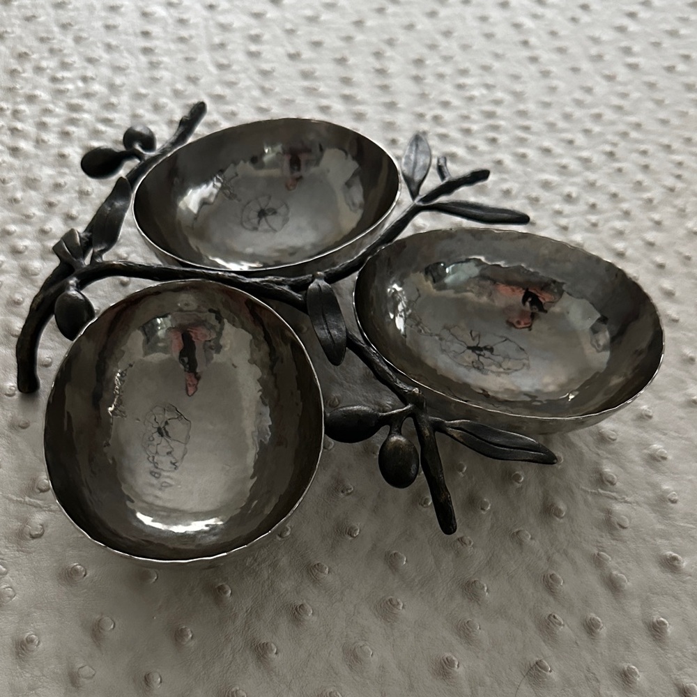 Michael Aram Silver Triple Bowl Set with Olive Branch Design